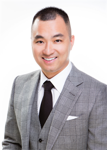 Zi Feng  Chen  (AHWD, E-PRO, GRI)