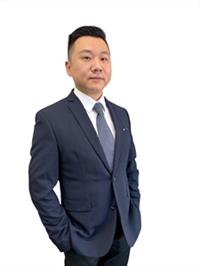 Lung  Wu 